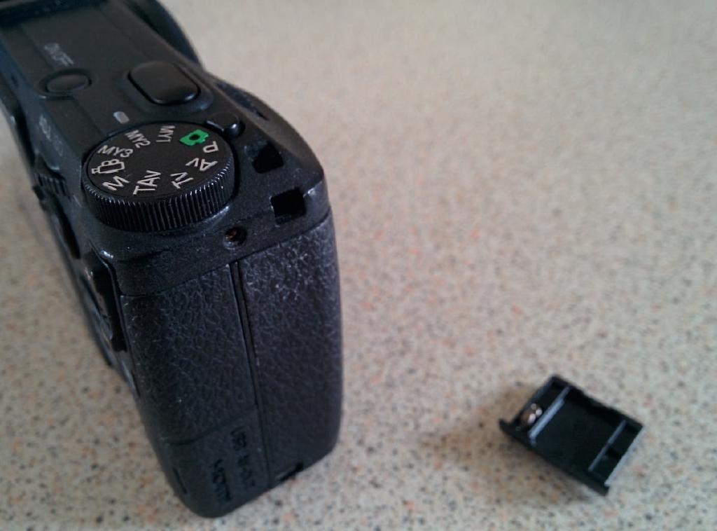 Remove screw abovegrip