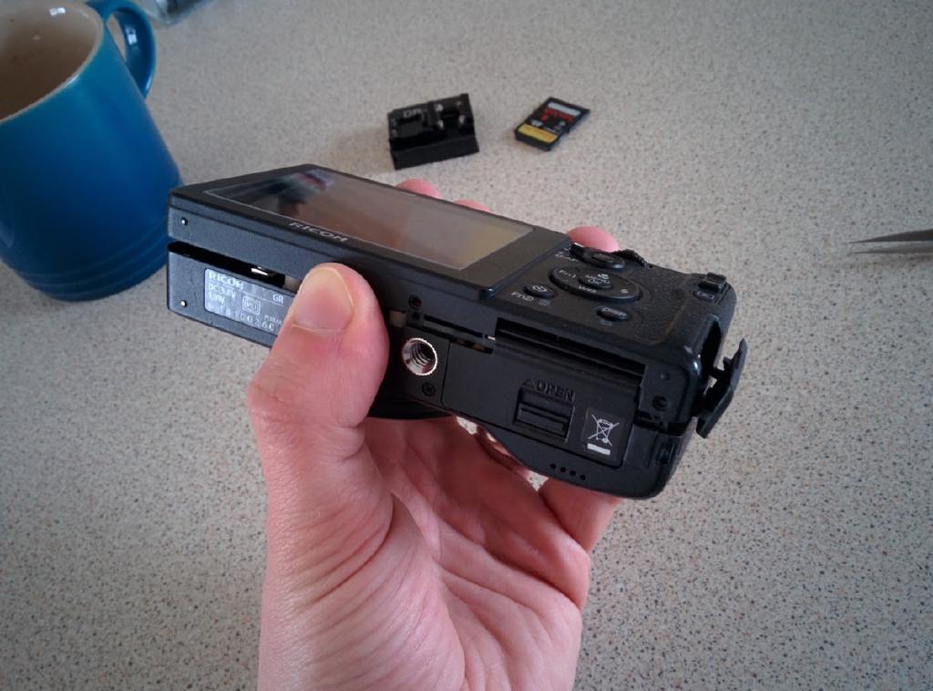 Lift bottom of camera